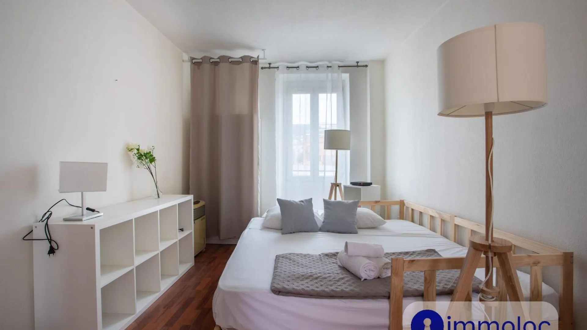 Contacts de Acropolis Neighbourhood Studio